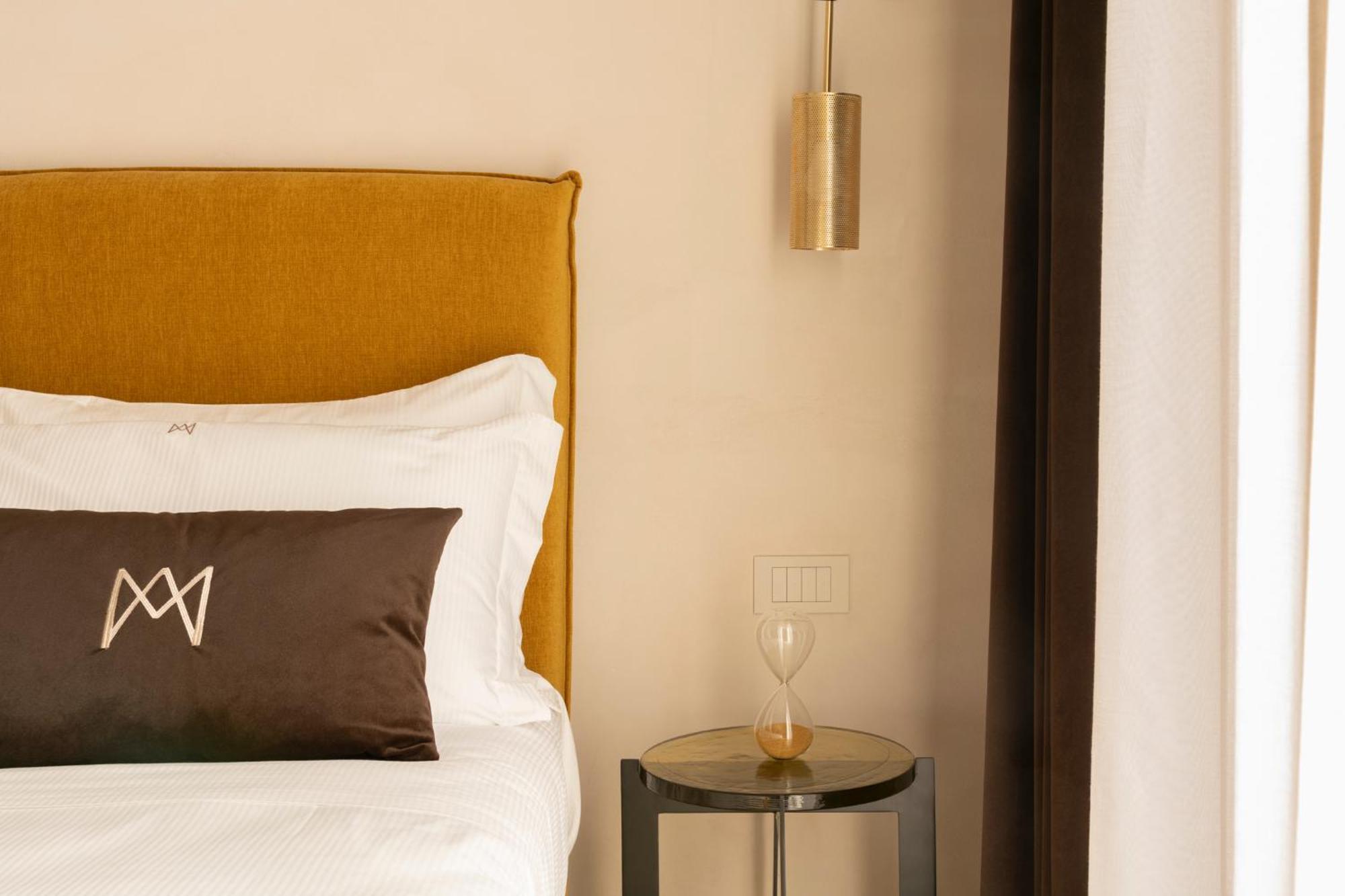 Demetra Luxury Suites نابولي المظهر الخارجي الصورة