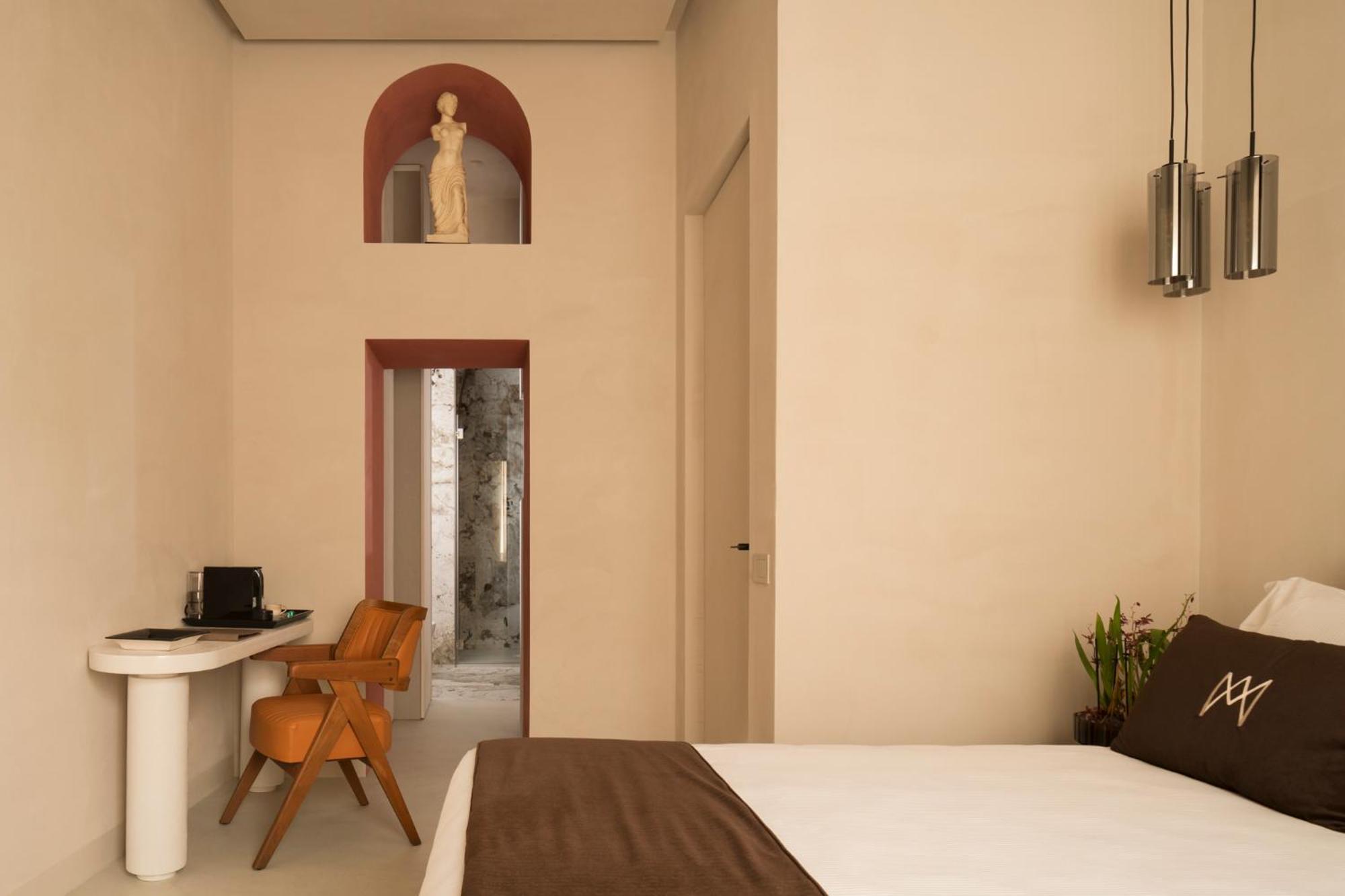 Demetra Luxury Suites نابولي المظهر الخارجي الصورة