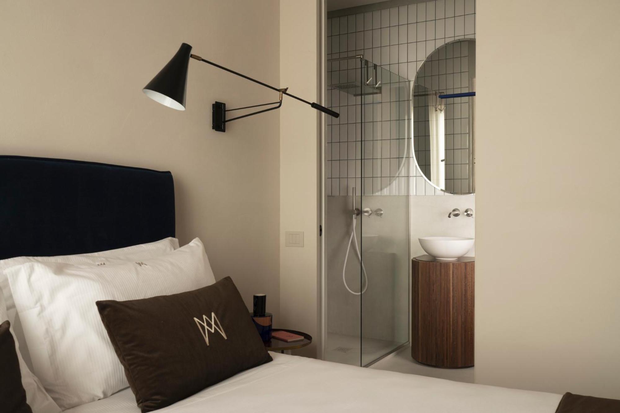 Demetra Luxury Suites نابولي المظهر الخارجي الصورة