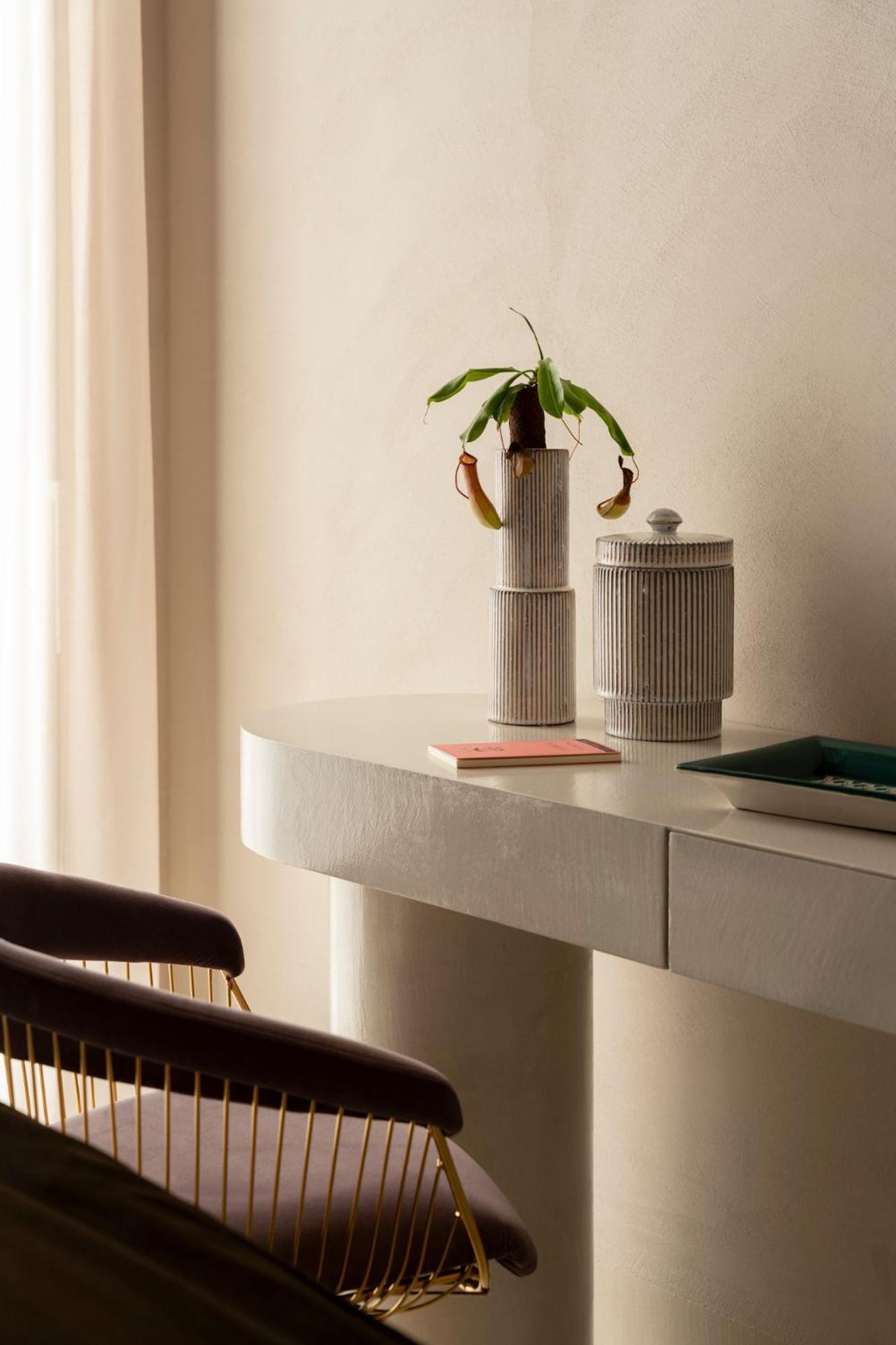 Demetra Luxury Suites نابولي المظهر الخارجي الصورة